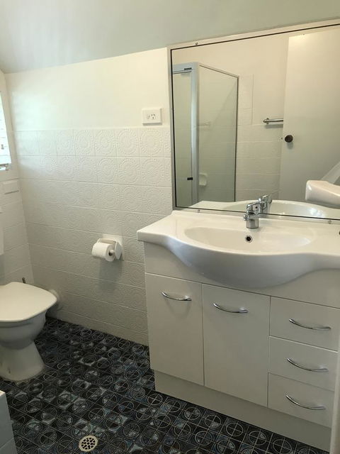 Central Tranquility Heart Of Orange - Schoolies Week Accommodation 22