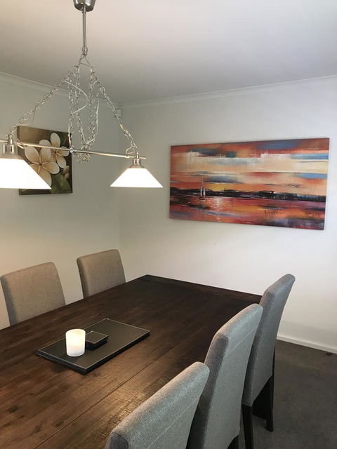 Central Tranquility Heart Of Orange - Schoolies Week Accommodation 30