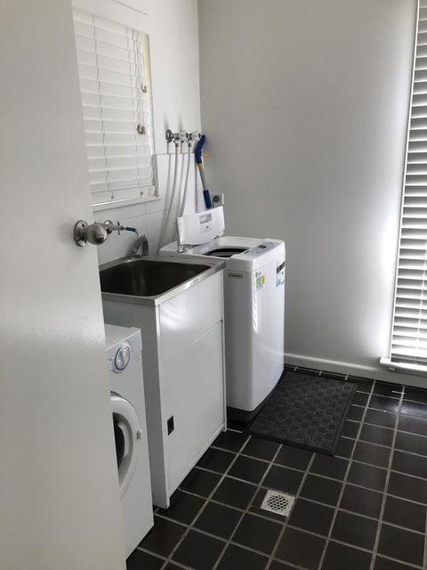 Central Tranquility Heart Of Orange - Schoolies Week Accommodation 29