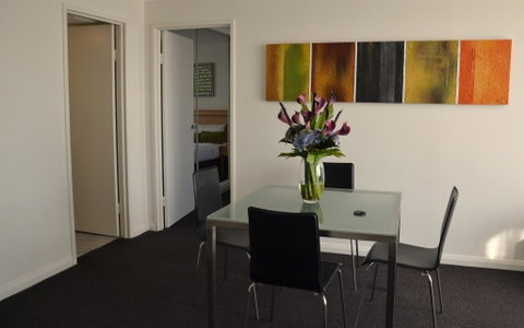 Quality Hotel Dickson - Schoolies Week Accommodation 30