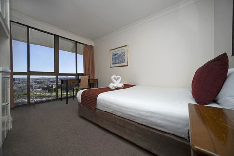 BreakFree Capital Tower Apartments - Schoolies Week Accommodation 37