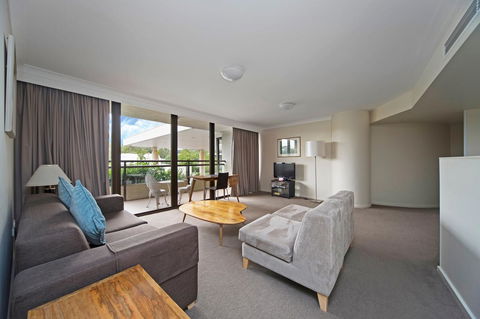BreakFree Capital Tower Apartments - Schoolies Week Accommodation 25