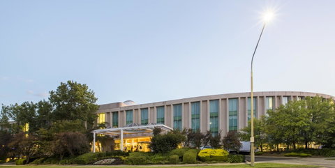 Rydges Canberra - Schoolies Week Accommodation 17