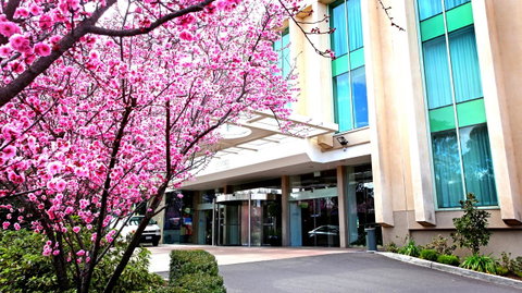 Rydges Canberra - Schoolies Week Accommodation 0