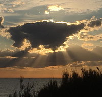 Blissful Beachfront Beachouse - Schoolies Week Accommodation
