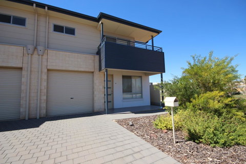 Wallaroo Marina Apartments - Schoolies Week Accommodation 32
