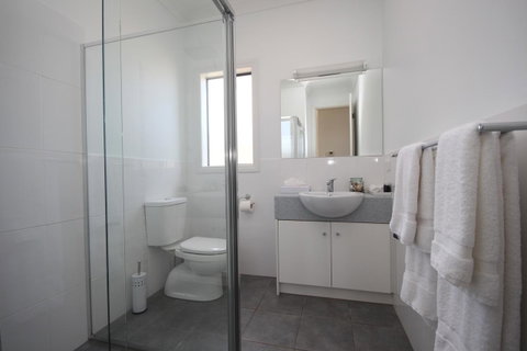 Wallaroo Marina Apartments - Schoolies Week Accommodation 29