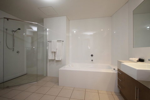 Wallaroo Marina Apartments - Schoolies Week Accommodation 10