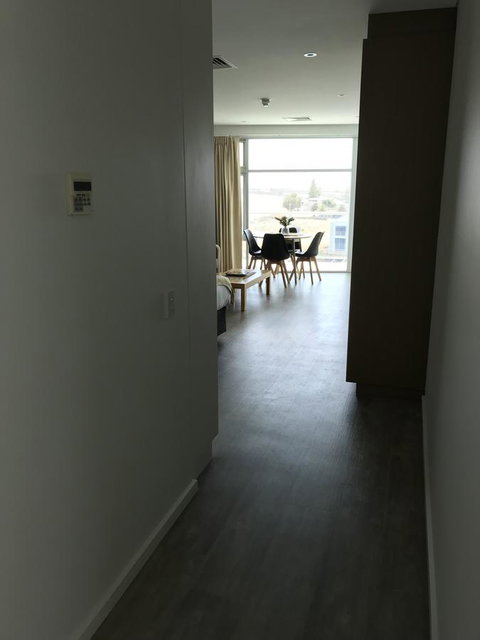 Ocean View Luxury Apartment & Suite - Schoolies Week Accommodation 26