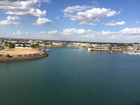 Wallaroo Marina Waterfront Luxe Apartment - Schoolies Week Accommodation 22