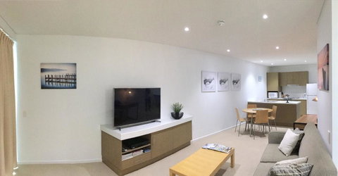 Wallaroo Marina Waterfront Luxe Apartment - Schoolies Week Accommodation 7