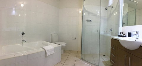 Wallaroo Marina Waterfront Luxe Apartment - Schoolies Week Accommodation 17