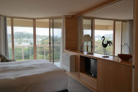 Pacific Bay Resort - Schoolies Week Accommodation 26