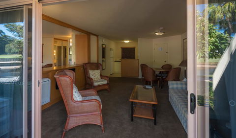 Pacific Bay Resort - Schoolies Week Accommodation 33