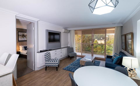 Pacific Bay Resort - Schoolies Week Accommodation 29