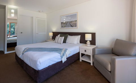 Pacific Bay Resort - Schoolies Week Accommodation 43