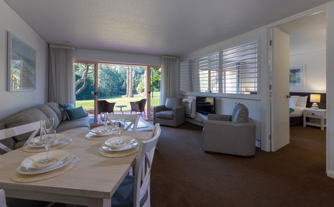 Pacific Bay Resort - Schoolies Week Accommodation 30