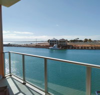 Wallaroo Marina Executive Apartments - Schoolies Week Accommodation