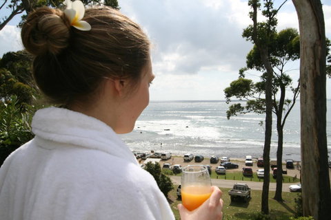 Mollymook Beach Waterfront - Schoolies Week Accommodation 23