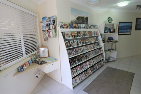 Mollymook Beach Waterfront - Schoolies Week Accommodation 15