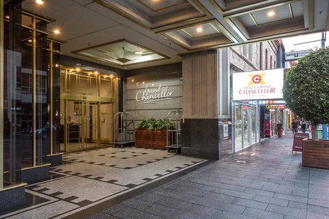 Hotel Grand Chancellor Adelaide - Schoolies Week Accommodation 0
