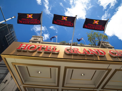 Hotel Grand Chancellor Adelaide - Schoolies Week Accommodation 4