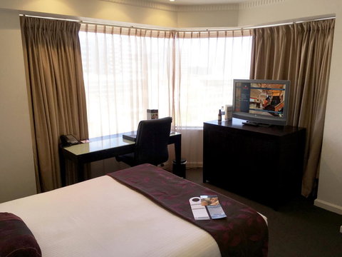 Hotel Grand Chancellor Adelaide - Schoolies Week Accommodation 7