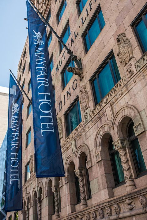 Mayfair Hotel - Schoolies Week Accommodation 21