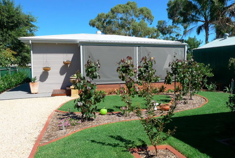 Grassmere House Magill - Schoolies Week Accommodation 17