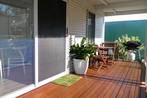 Grassmere House Magill - Schoolies Week Accommodation 16