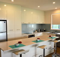 Eastern Breeze - Schoolies Week Accommodation