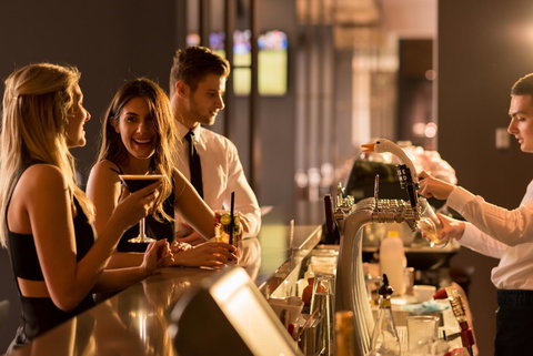 Pullman Adelaide - Schoolies Week Accommodation 22