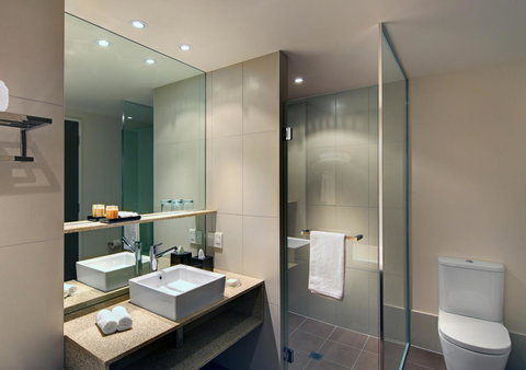 Pullman Adelaide - Schoolies Week Accommodation 35