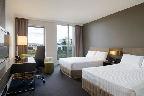 Pullman Adelaide - Schoolies Week Accommodation 40