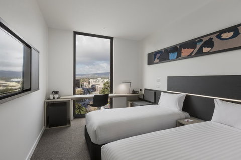 Ibis Adelaide - Schoolies Week Accommodation 6