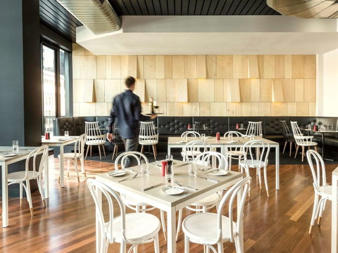 Ibis Adelaide - Schoolies Week Accommodation 41