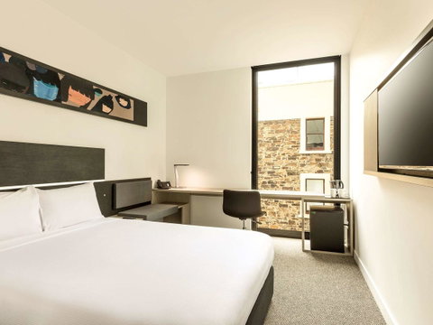 Ibis Adelaide - Schoolies Week Accommodation 28