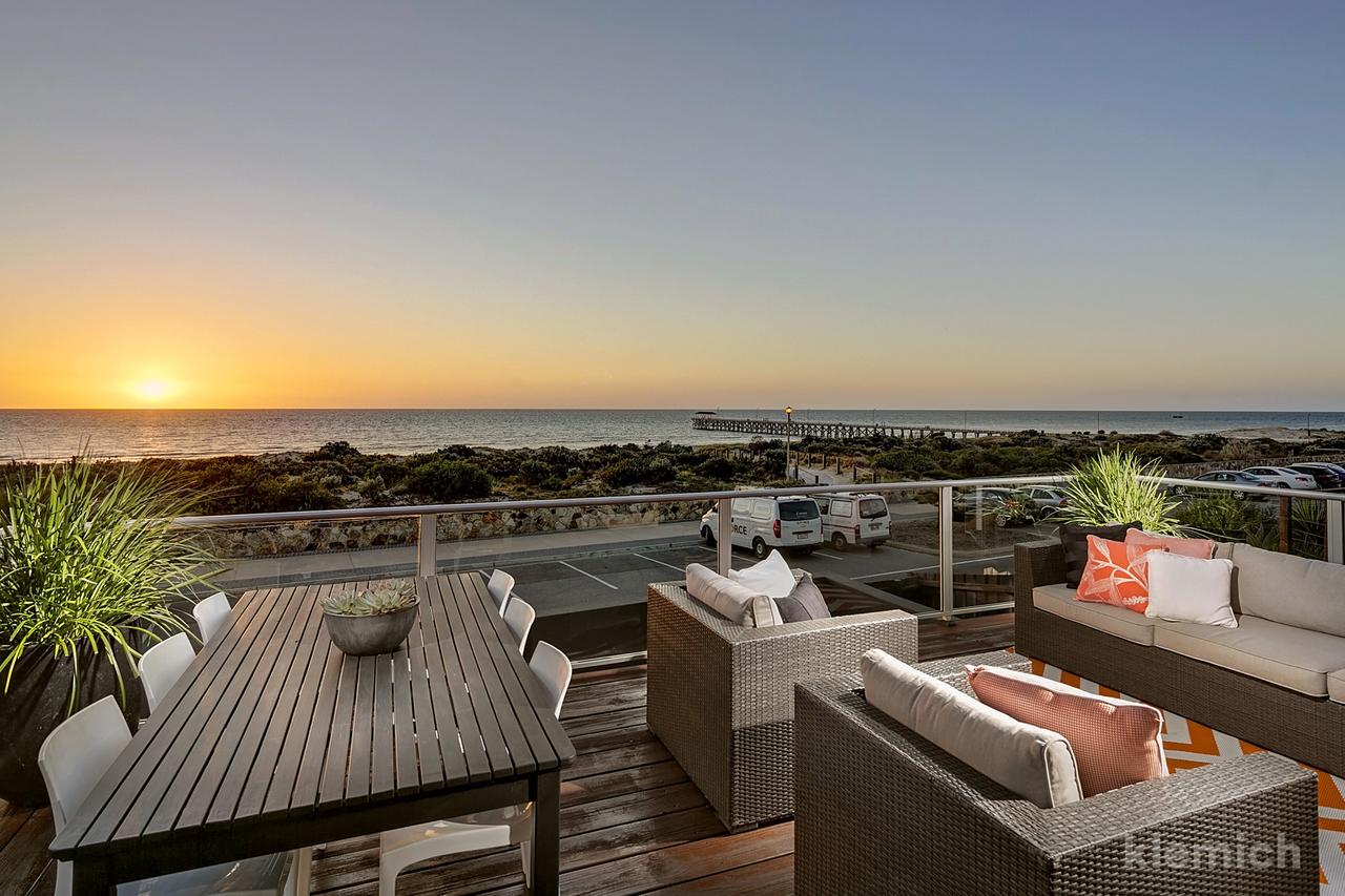 Grange SA Schoolies Week Accommodation