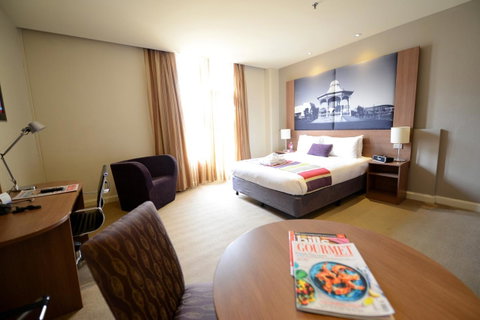 Grosvenor Hotel Adelaide - Schoolies Week Accommodation 5