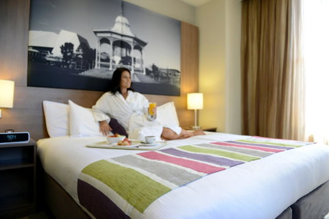 Grosvenor Hotel Adelaide - Schoolies Week Accommodation 7