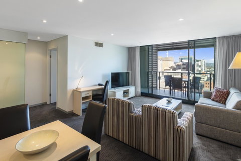 Oaks Adelaide Horizons Suites - Schoolies Week Accommodation 7