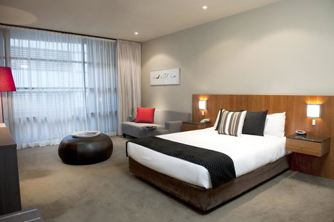 Mantra Hindmarsh Square - Schoolies Week Accommodation 19