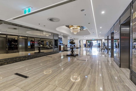 Stamford Plaza Adelaide - Schoolies Week Accommodation 23