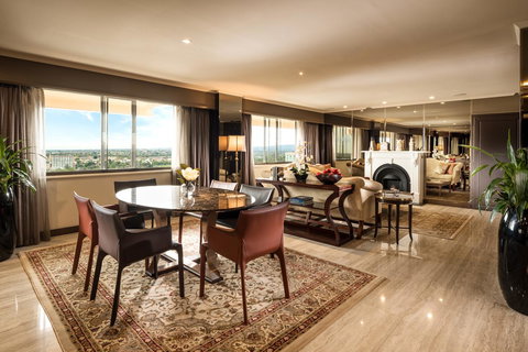 Stamford Plaza Adelaide - Schoolies Week Accommodation 37