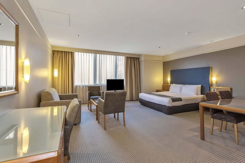 Stamford Plaza Adelaide - Schoolies Week Accommodation 16