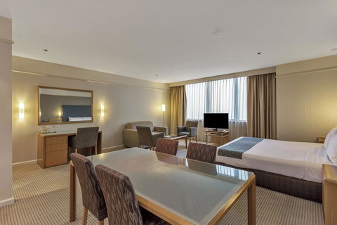Stamford Plaza Adelaide - Schoolies Week Accommodation 31