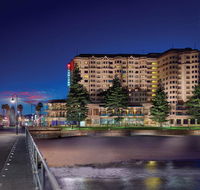 Stamford Grand Adelaide - Schoolies Week Accommodation