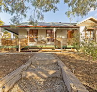 Rustic on 13th - Schoolies Week Accommodation