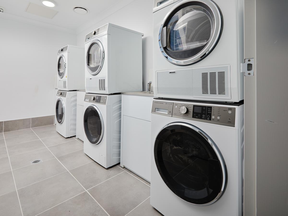  Schoolies Week Accommodation