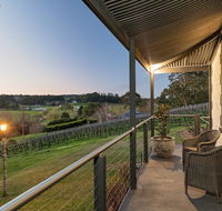 The Other House - Schoolies Week Accommodation